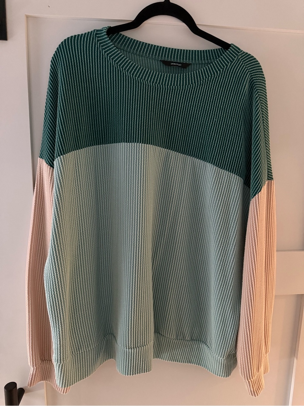 Dokotoo Colorblock Crewneck Sweater - Teal, Mint & Blush